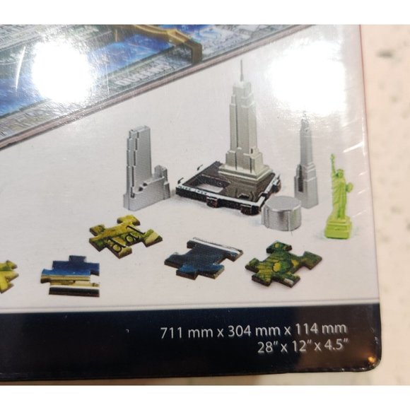 4D Puzzle New York City NYC Skyline Cityscape History Over Time 900 Pcs NEW - Picture 4 of 12